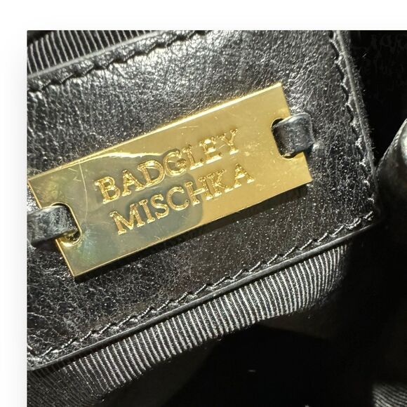 Badgley Mischka Leather Expandable Bucket Tote‎ Myra Shine Black bag - Picture 4 of 7